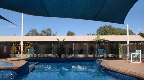 Tooleybuc Motel - Tourism Gold Coast 0