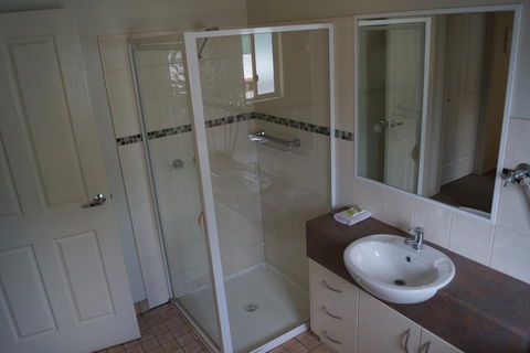 Tooleybuc River Retreat Villas - Tourism Gold Coast 3
