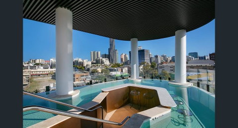 Top Level Envy- Views To Die For! - Tourism Gold Coast 0