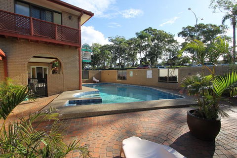 Toreador Motel - Tourism Gold Coast 0
