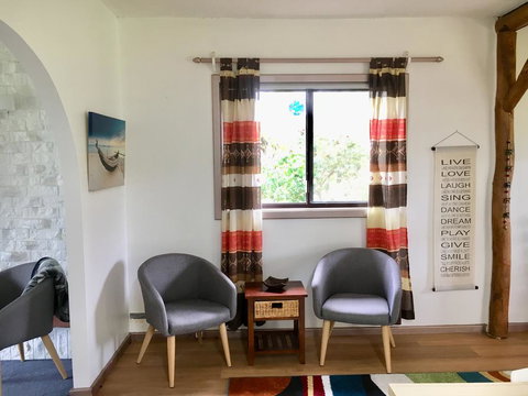 Tree Of Love Farm Stay - Gold Coast 3