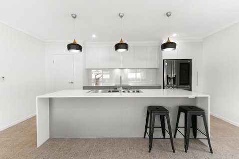 Tropical Beachside Oasis In Clifton Beach - Tourism Gold Coast 2