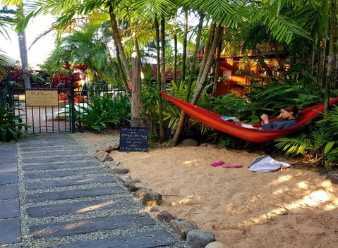 Tropic Days Boutique Hostel - Tourism Gold Coast 1