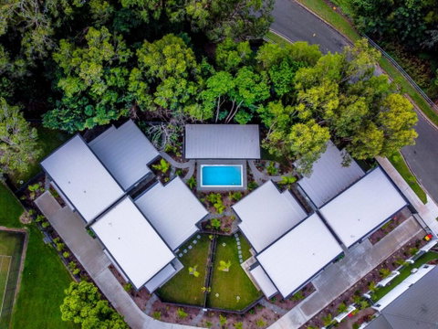 Tropicana Resort - Clifton Beach - Tourism Gold Coast 3