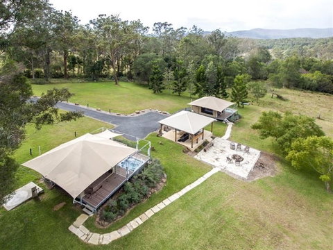 Tuckers Retreat - Tourism Gold Coast 0