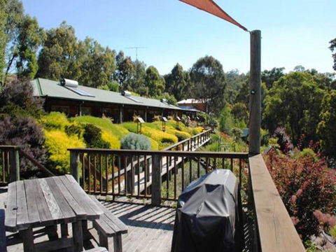 Tweed Valley Lodge - Tourism Gold Coast 0