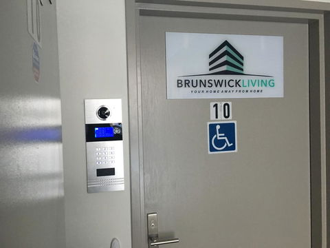 U1 Brunswick Living Brand New Apartment Close To Airport And CBD - Tourism Gold Coast 3