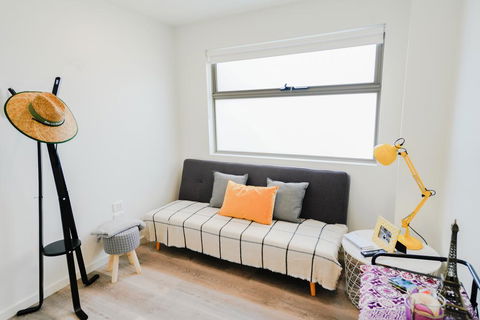 U101 Brunswick Living Brand New Deluxe Balcony Apartment Close To Airport And CBD - Tourism Gold Coast 1