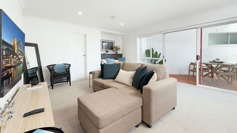 ULTIMATE BONDI LIVING - Tourism Gold Coast 0