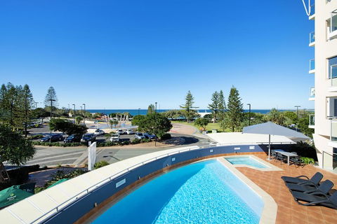 ULTIQA Shearwater Resort - Tourism Gold Coast 3