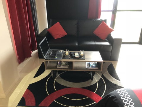 Ultra Modern Private Studio Room - Tourism Gold Coast 1