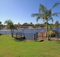 Unbeatable Waterfront Location - Tourism Gold Coast