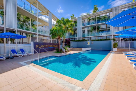 Unit 203 Plantation - Rainbow Beach, Plantation Resort Top Floor, Aircon, Free Wi-Fi - Tourism Gold Coast 2