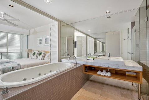 Unit 206 Plantation, Rainbow Beach, Incredible Views, Top Floor, Ocean Facing - Tourism Gold Coast 3