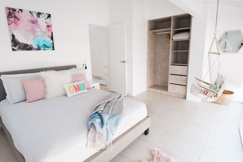 Unit 4 Weyba Lodge Noosa - Tourism Gold Coast 3