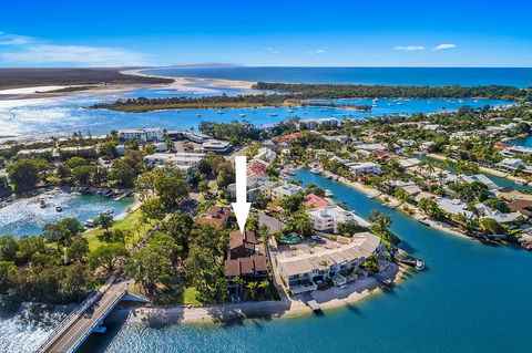Unit 4 Weyba Lodge Noosa - Tourism Gold Coast 0