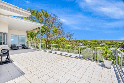 Unit 6 Rainbow Sea - Rainbow Beach, Amazing Ocean Views, Aircon, Wi-Fi, Pool, Walk To Beach - Tourism Gold Coast 3