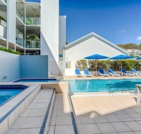 Unit 8 Plantation Resort - Rainbow Beach Plantation Resort Air conditioned Pool and outdoor spa - Tourism Gold Coast
