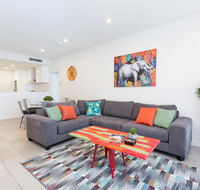 Urban Jungle Executive Apartment in Heart of CBD - Tourism Gold Coast