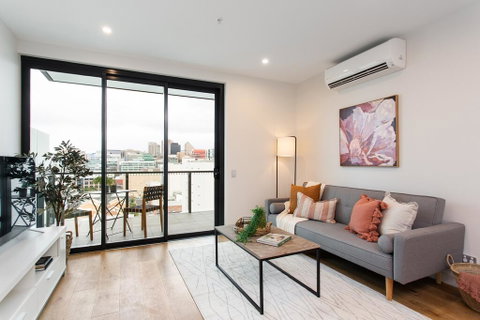 Urban Rest - Eastend - Tourism Gold Coast 2