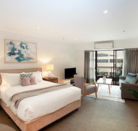 Urban Rest - York St SB - Tourism Gold Coast