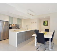 Utopia Apartment - Tourism Gold Coast