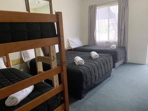 Valley View Motel - Tourism Gold Coast 2