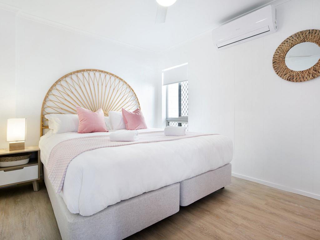 Mermaid Beach QLD Tourism Gold Coast