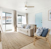 Ventura Beach Motel 3 Bedroom Poolside - Tourism Gold Coast