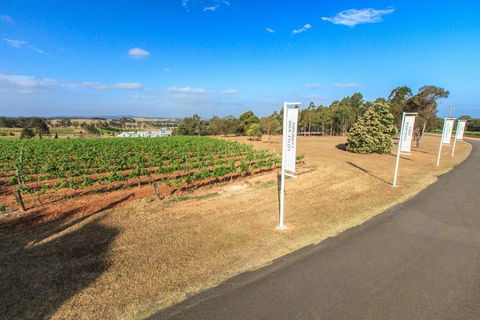 Verona Vineyard Cottage - Tourism Gold Coast 2