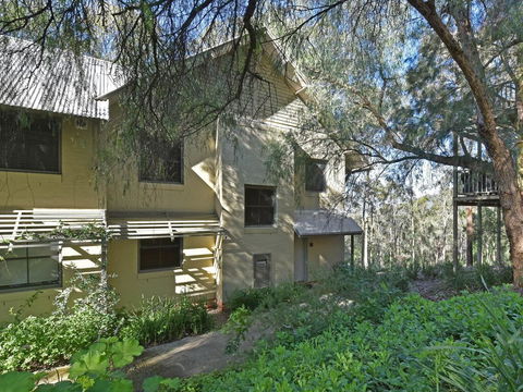 Villa 2br 540 Greenview Resort Condo Located Within Cypress Lakes Resort Nothing Is More Central - Tourism Gold Coast 2