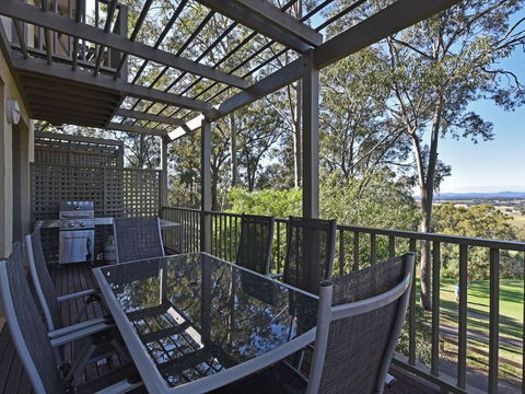 Villa 2br 540 Greenview Resort Condo Located Within Cypress Lakes Resort Nothing Is More Central - Tourism Gold Coast 1