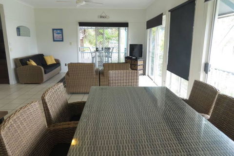 Villa 31 At Tangalooma Resort - Gold Coast 3