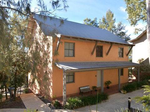 Villa 4br Vignerons Lodge Resort Condo Located Within Cypress Lakes Resort (nothing Is More Central) - Tourism Gold Coast 0