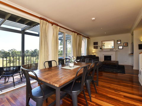 Villa Executive 2br Ferre Resort Condo Located Within Cypress Lakes Resort (nothing Is More Central) - Tourism Gold Coast 0