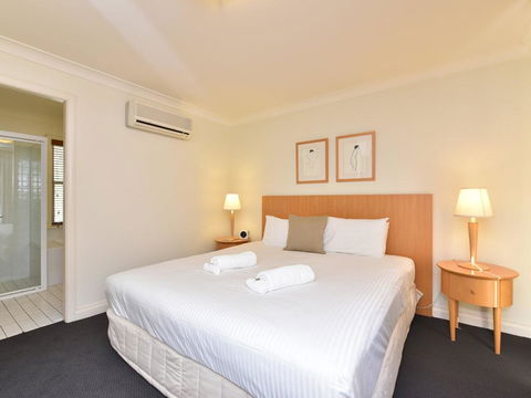 Villa Executive 2br Ferre Resort Condo Located Within Cypress Lakes Resort (nothing Is More Central) - Tourism Gold Coast 1