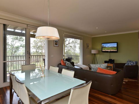 Villa Executive 2br Sangiovese Resort Condo Located Within Cypress Lakes Resort (nothing Is More Central) - Tourism Gold Coast 0
