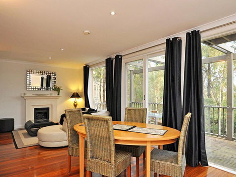 Villa Executive 2br Valley Views Resort Condo Located Within Cypress Lakes Resort (nothing Is More Central) - Tourism Gold Coast 1