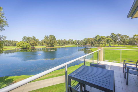 Villa On The Green - Tourism Gold Coast 2