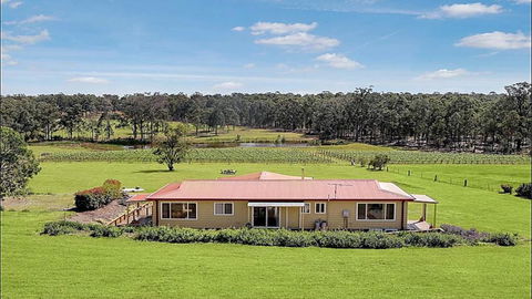 Villa Siena - Tourism Gold Coast 1