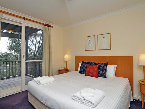 Villa Spa Executive 1br Pinot Resort Condo Located Within Cypress Lakes Resort (nothing Is More Central) - Tourism Gold Coast 2