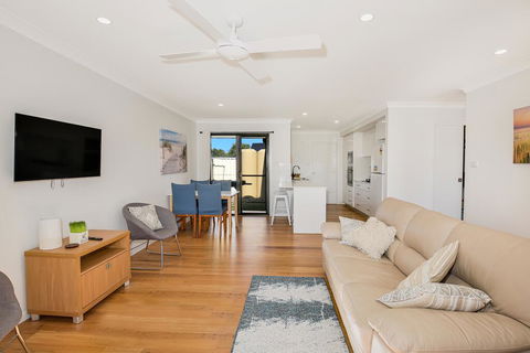 VIlla Zelma, Culburra Beach - Tourism Gold Coast 0
