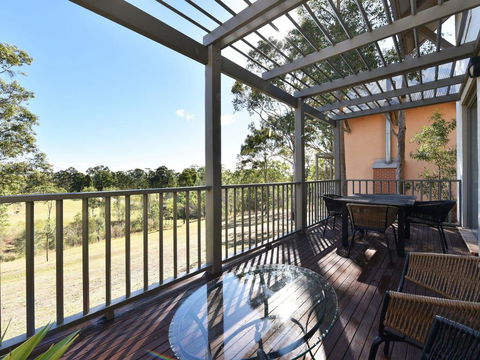 Villas Venticuatro (Sleeps 24) Resort Condos Located Within Cypress Lakes Resort (nothing Is More Central) - Tourism Gold Coast 2