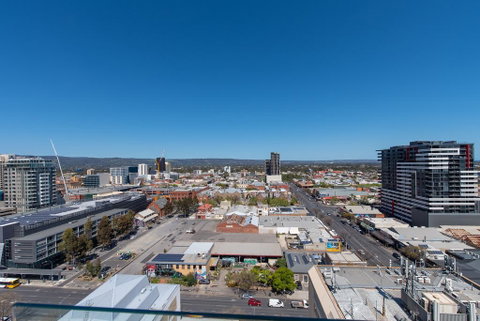 Vision On Morphett Adelaide Central - Tourism Gold Coast 2