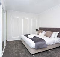 Wagga Apartments 3 - Tourism Gold Coast