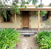 Walnut Cottage - Tourism Gold Coast