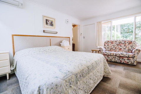 Warburton Lodge - Tourism Gold Coast 2