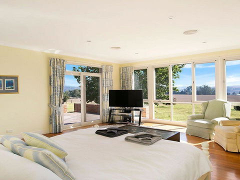 Warrington Park - Bendooley Hill - Tourism Gold Coast 3