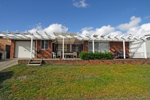 Waterfront On Sandpiper - Tourism Gold Coast 2