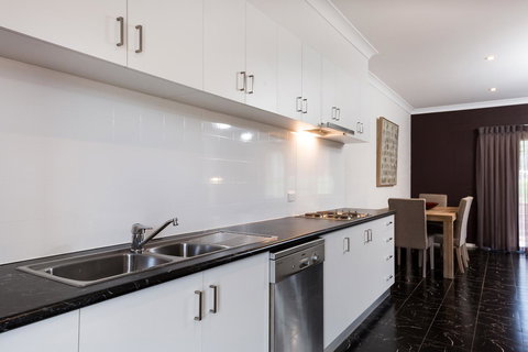 Blazing Stump Motel & Suites - Gold Coast 31